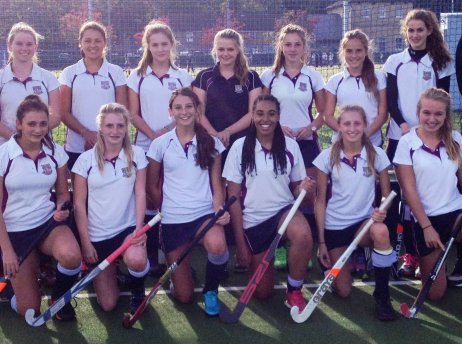 Silver for U16 Girls Hockey team in County Tournament